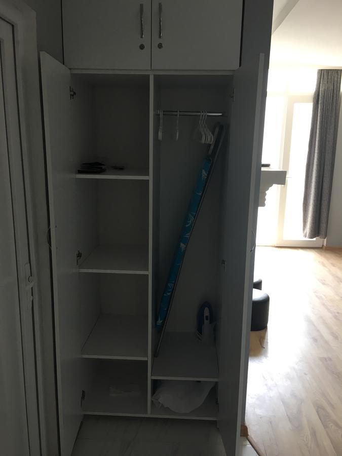Apartment White Magnolia Batumi Luaran gambar